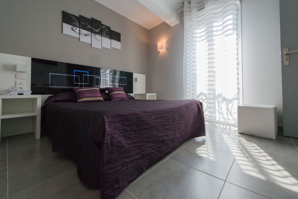 Holidays & Work Hotel Sanary-sur-Mer Luaran gambar